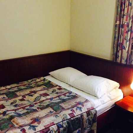Hotel Pax Arnheim Zimmer foto