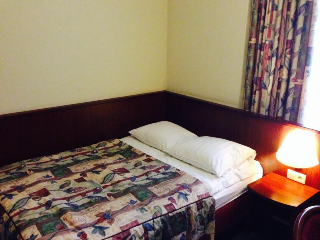 Hotel Pax Arnheim Zimmer foto